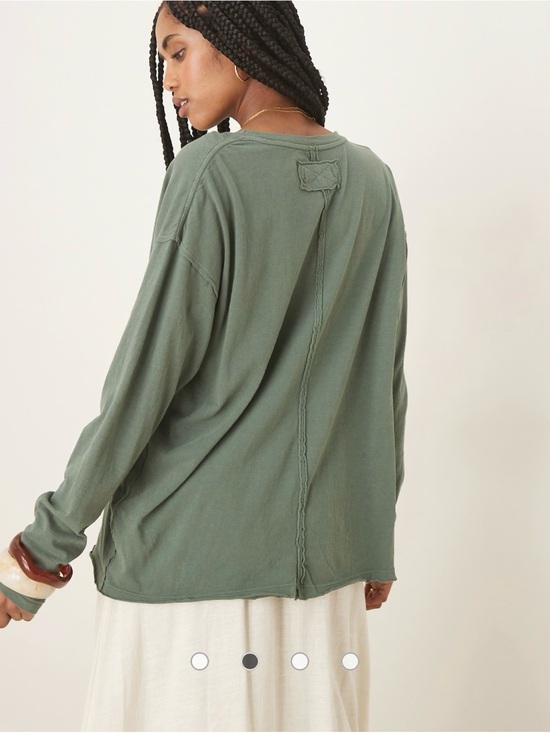 We The Free Tops - NWT We The Free from Free People Nina Long-Sleeve Tee in Topiary / Green Size M